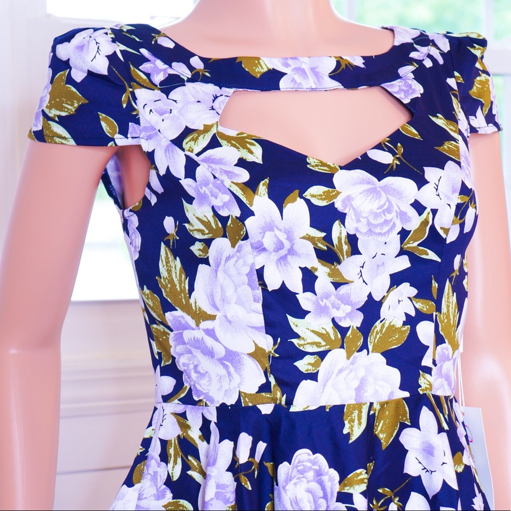 NEW Lavender Purple & White Vintage Dress - Picture 5 of 7